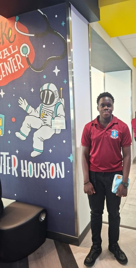 Jayvaughn Bigford at Space Center Houston